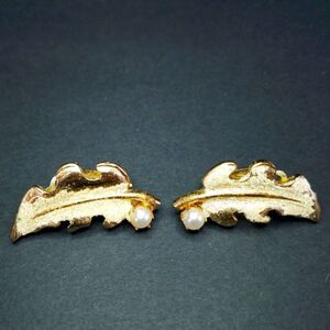 Vintage KRAMER Clip On EARRINGS Gold Tone Figural Leaf With Faux Pearl